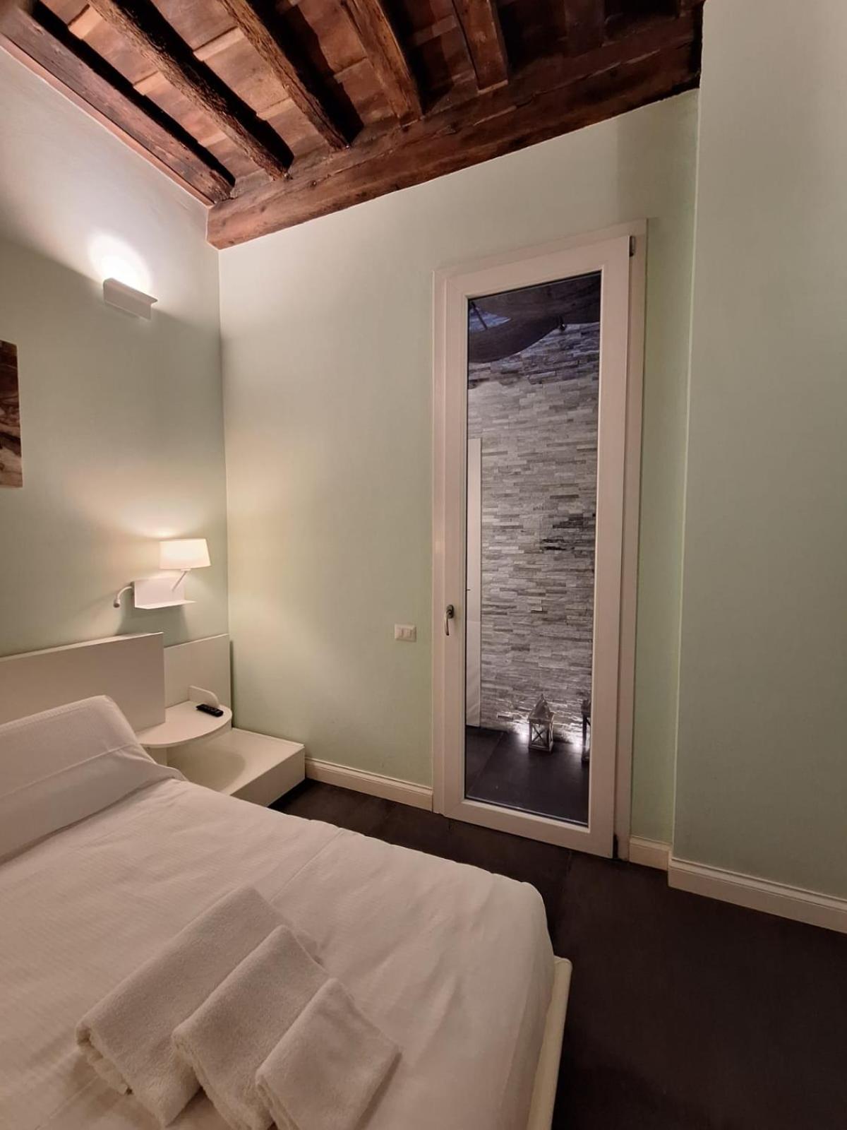 Fiorino Duomo Cozy Suite By Oteego فلورنس المظهر الخارجي الصورة