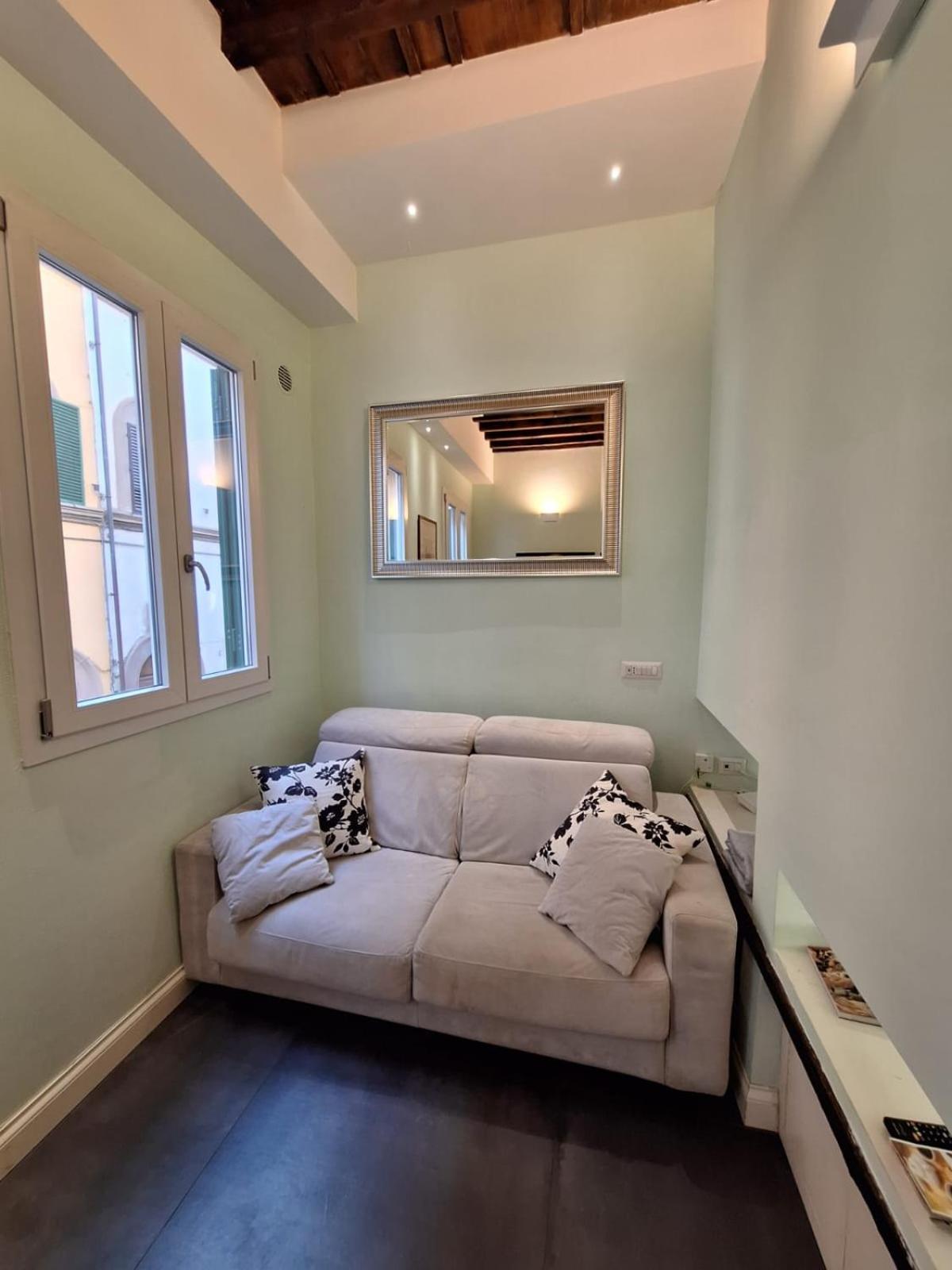 Fiorino Duomo Cozy Suite By Oteego فلورنس المظهر الخارجي الصورة