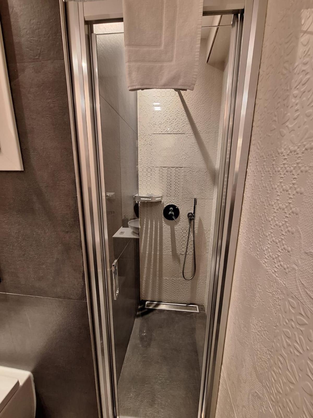Fiorino Duomo Cozy Suite By Oteego فلورنس المظهر الخارجي الصورة